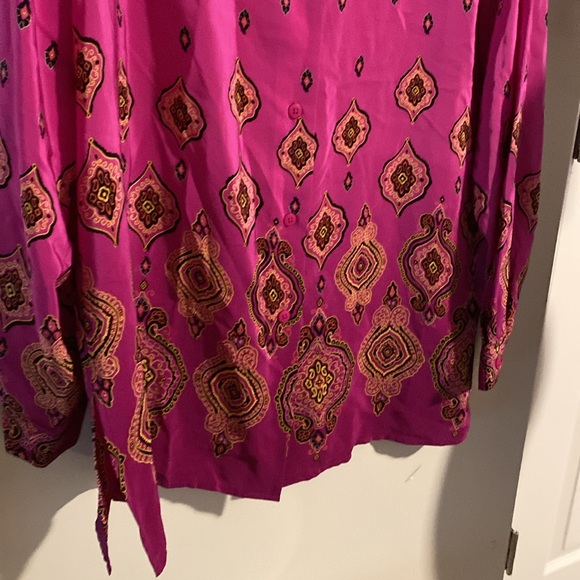 Silk Lore Blouse - Picture 3 of 7